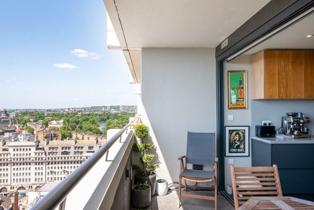 (HQ) Flat 100, Luxborough Tower, Luxborough St, W1