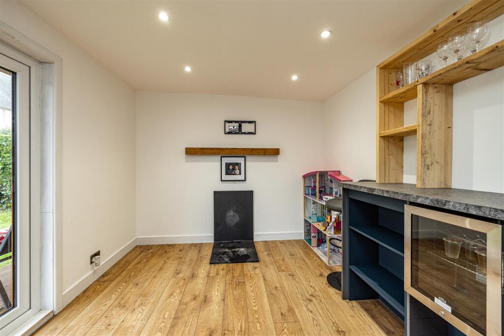 11 Scott Crescent Hawick 34.JPG