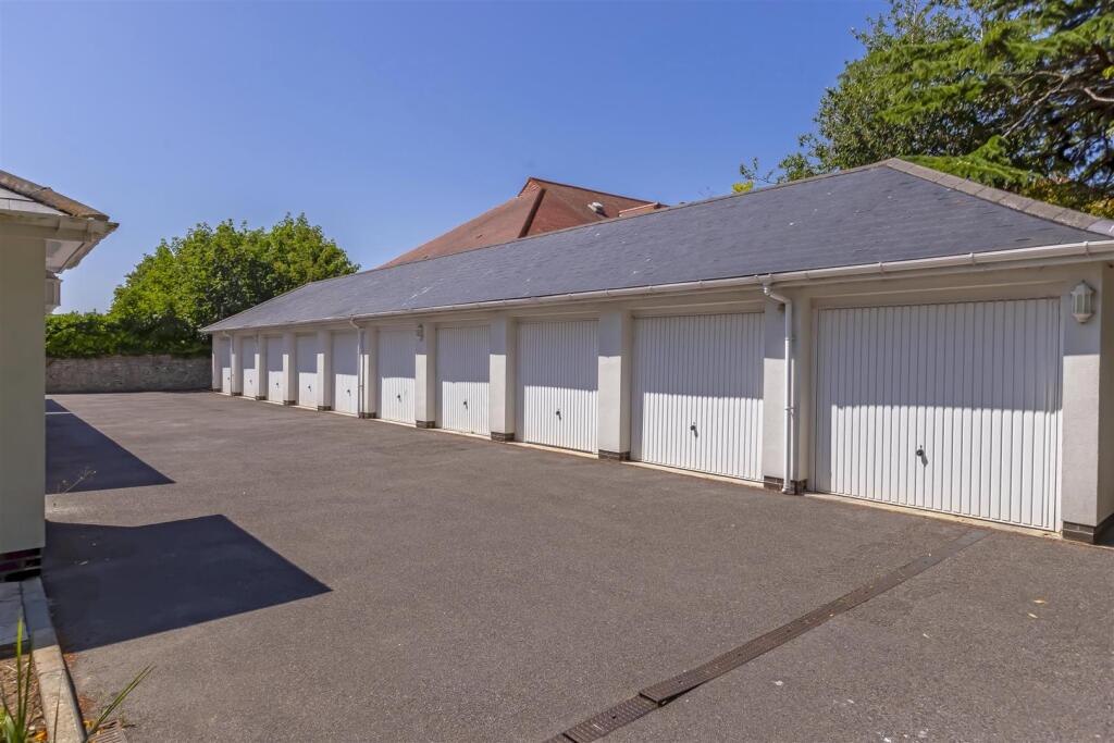 Langdale Mansions_26.jpg