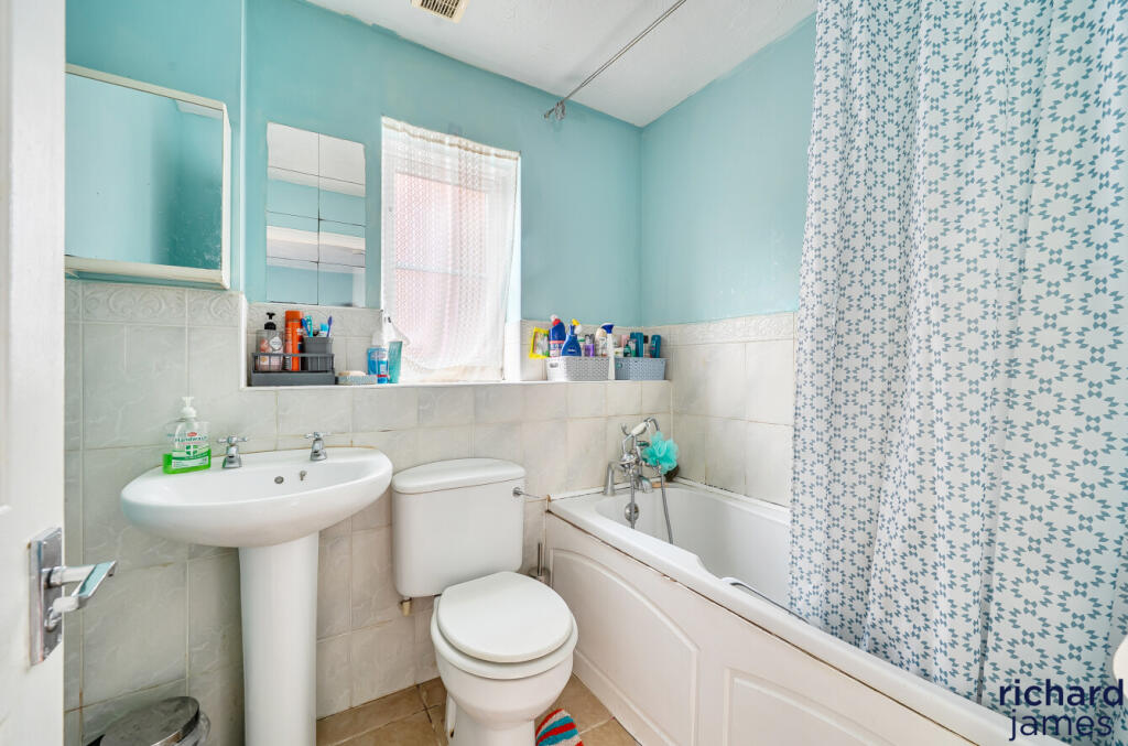 12e4cc220bd94c95a712220934d85d7b