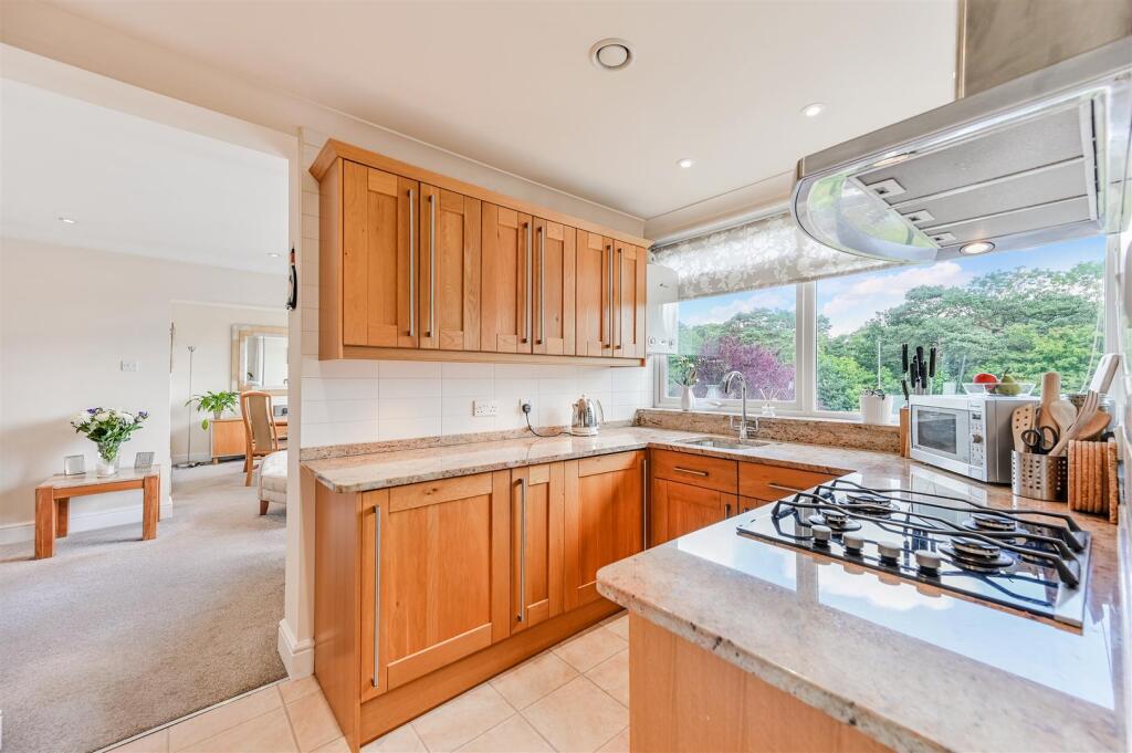 KILLASSER COURT, 10  (8).jpg