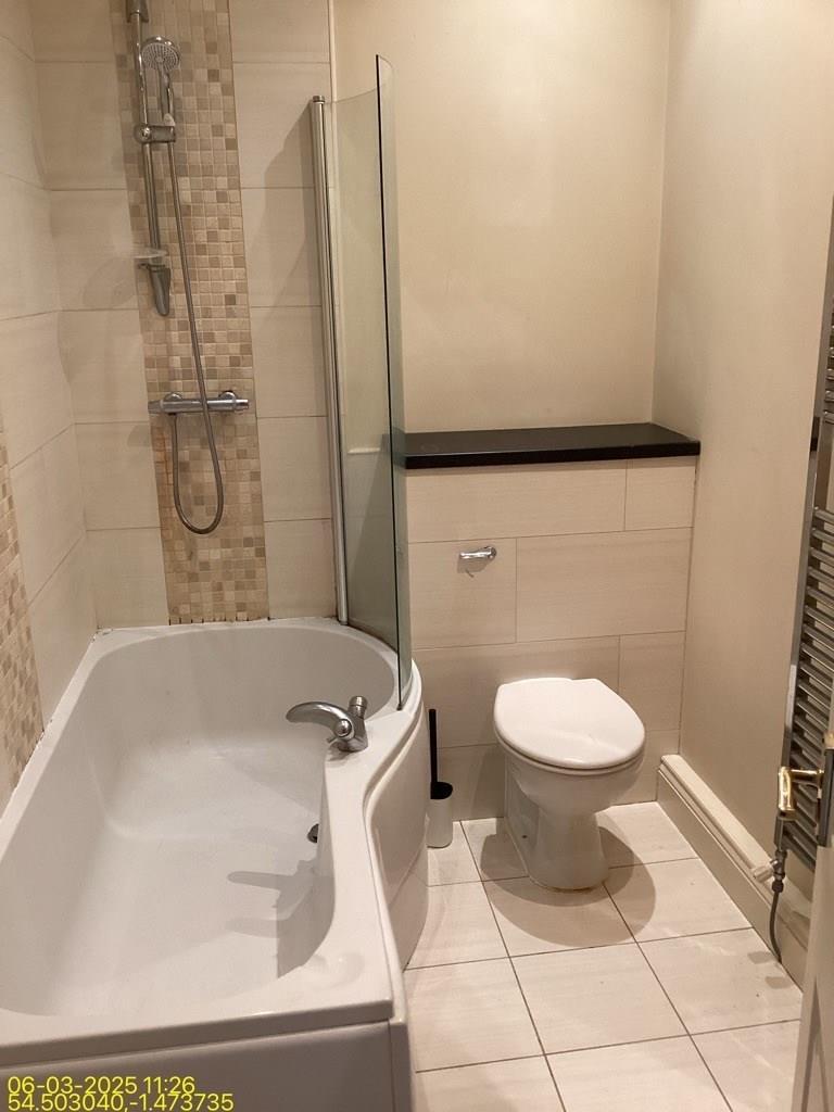 DL2 1UB_Page_06_Image_0001.jpg