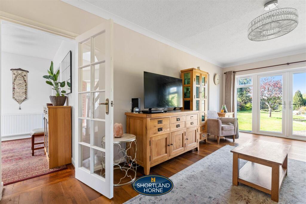 51 Magyar Crescent, Nuneaton WM (33 of 38).jpg