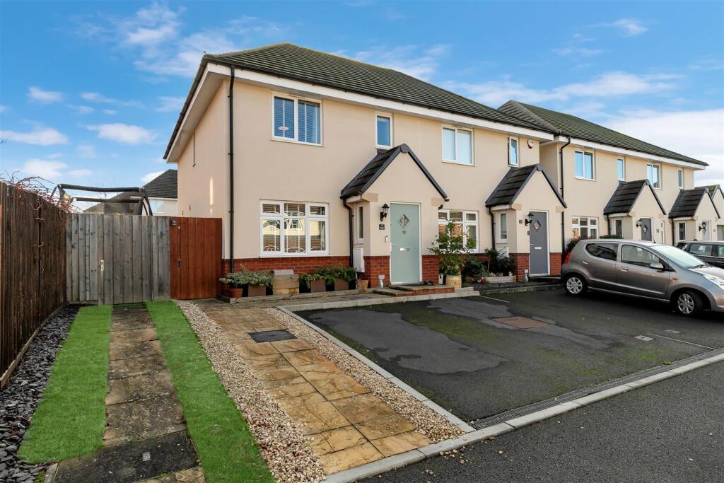 Augustus Avenue, Keynsham