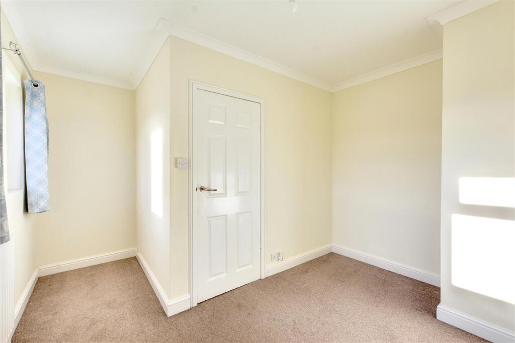 Bedroom 2.jpeg
