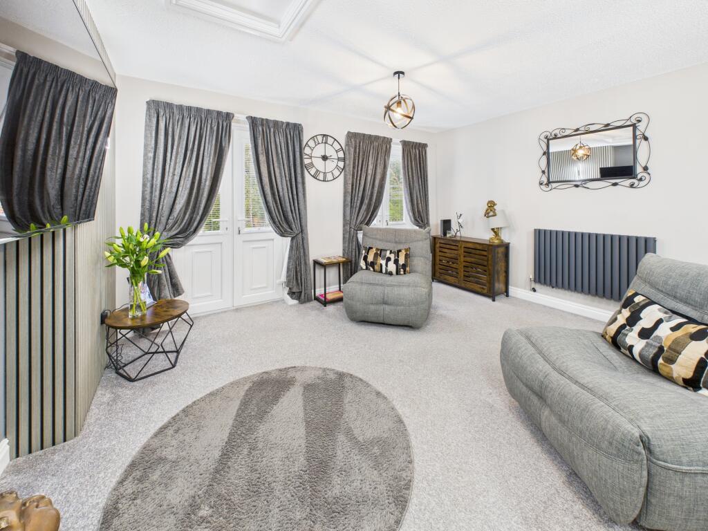 Bedroom (currently used as a living room)