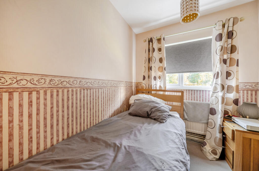 1385851-5-692ed25...