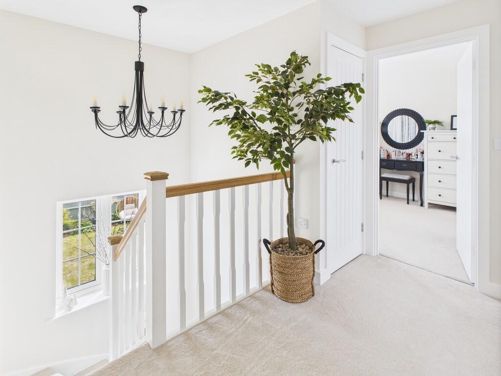 CAM05068G0-PR0038...