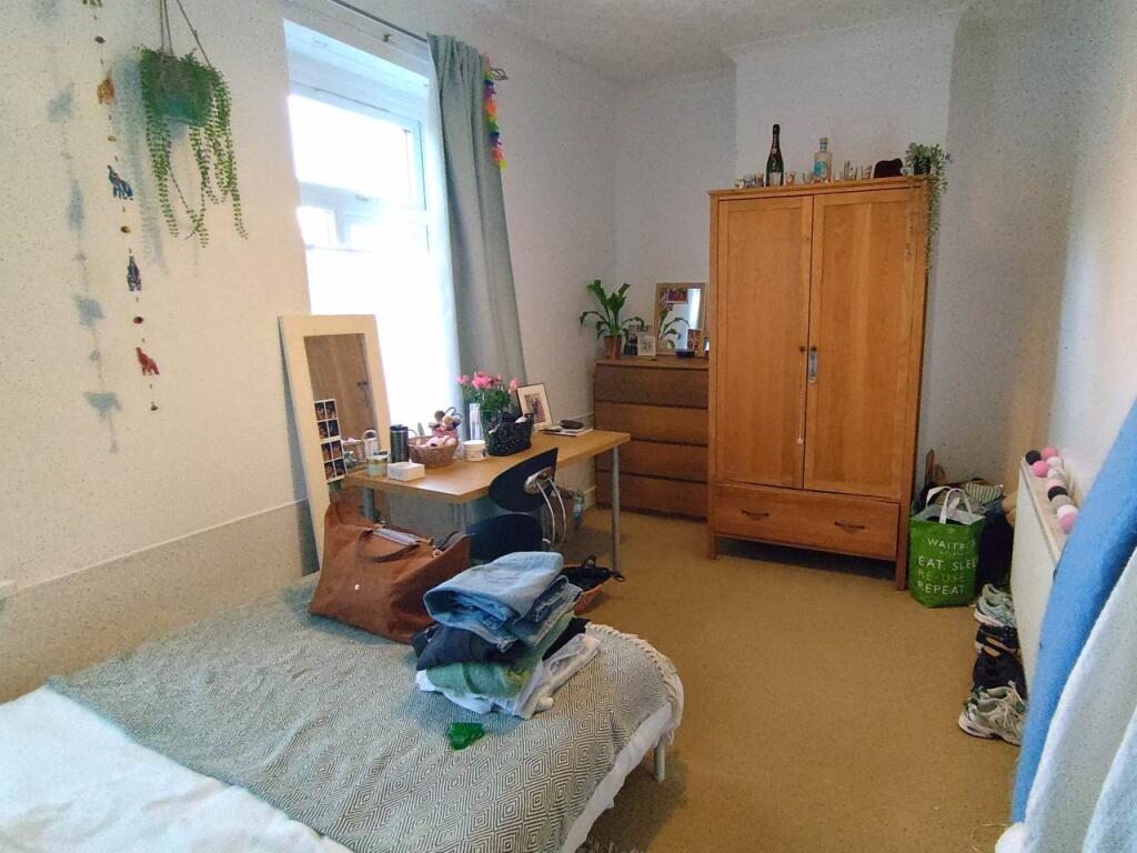 First floor front be