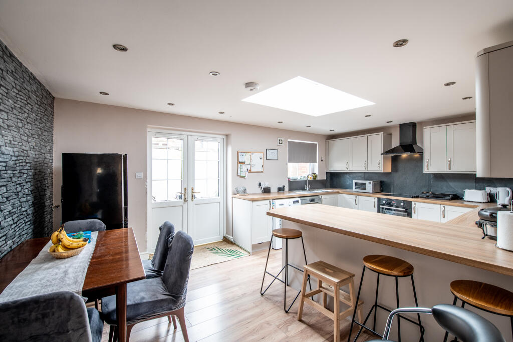 7 Wendover Road-7