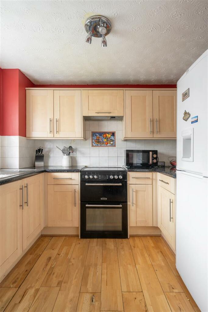 Adams Court, E17
