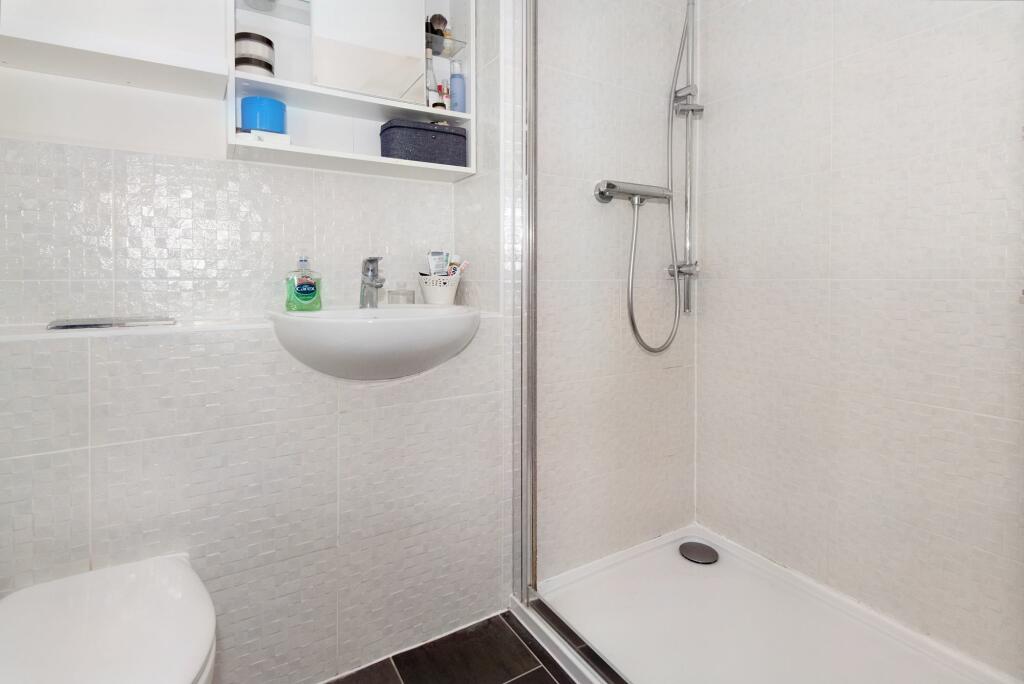 Master en-suite