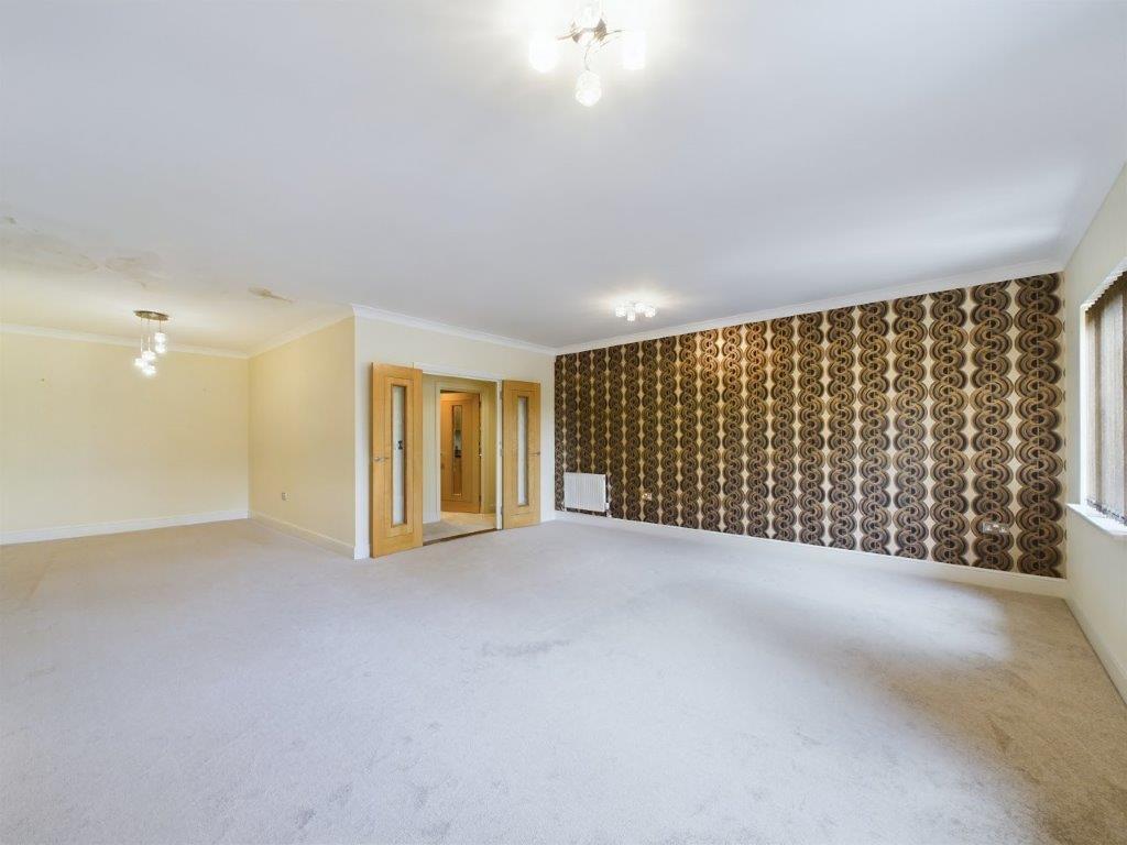 LIVING ROOM WITH DINING VESTIBULE