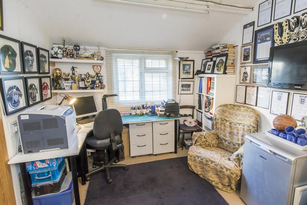 (Coach House Office 1 Photo)