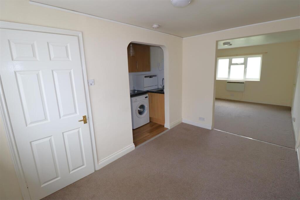 A DINING KIT RECEPT.JPG