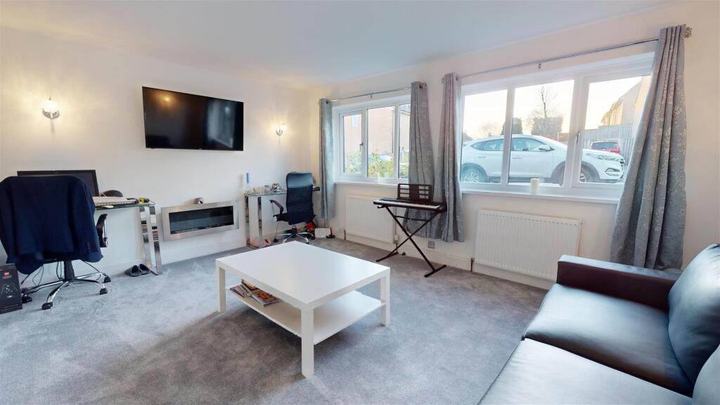 4-Eskdale-Avenue-01172025_114143.jpg