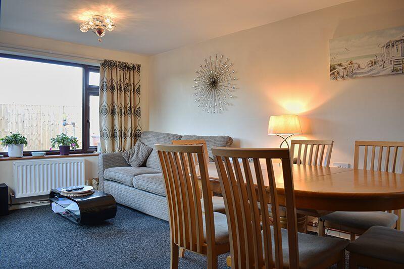 Sitting/Dining Room