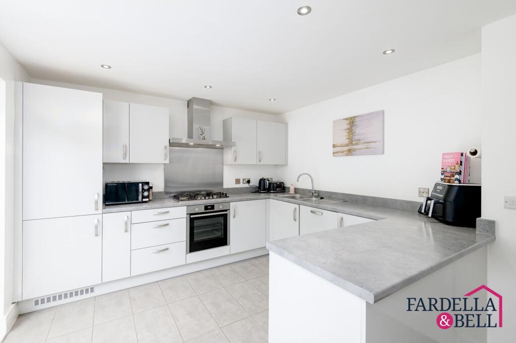 Kitchen Dining Space