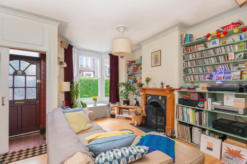 0V7STN - Living Room D.jpg