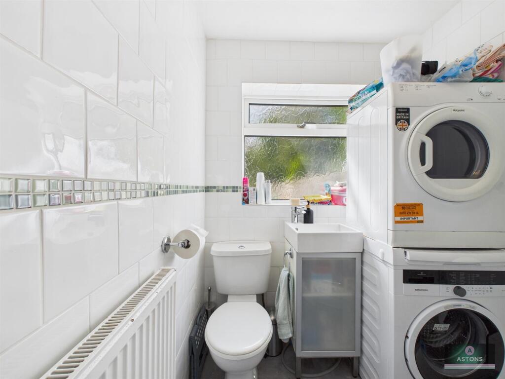 Downstairs Shower-Room