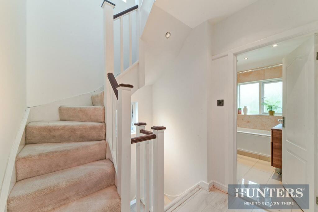 CLARENCE AVANUE (3).jpg