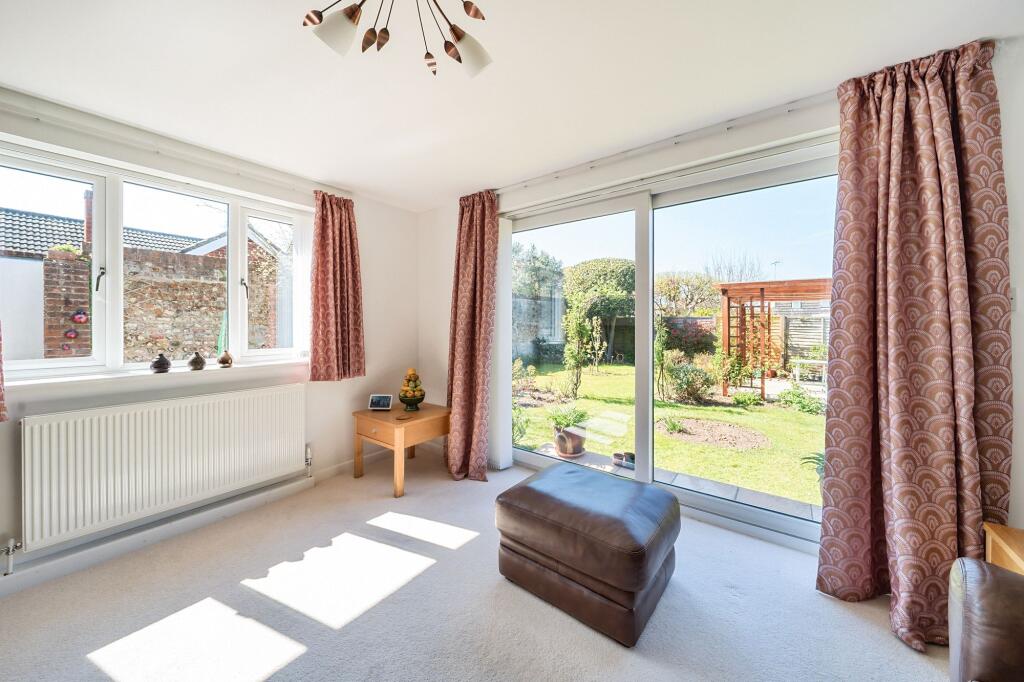 Living Room/ Dining Room