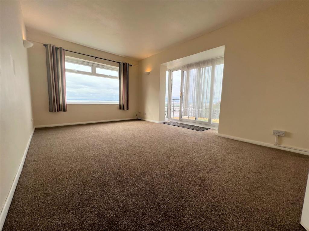 Living Room.jpg