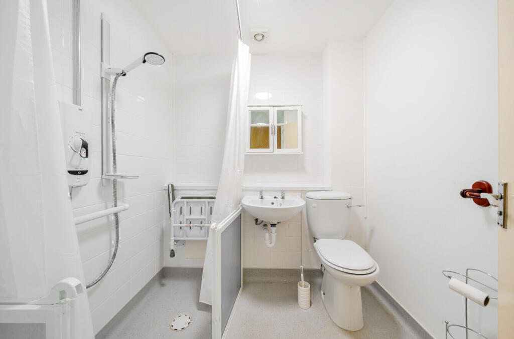 1306078-8-684972b...