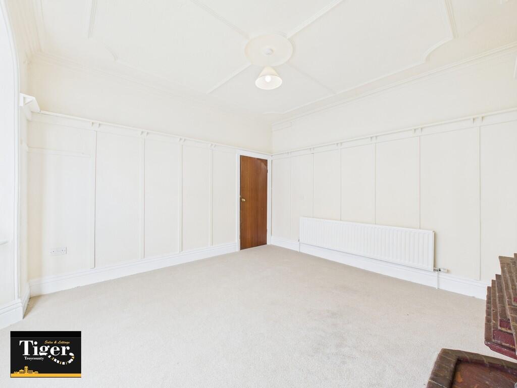 CAM03440G0-PR0332...