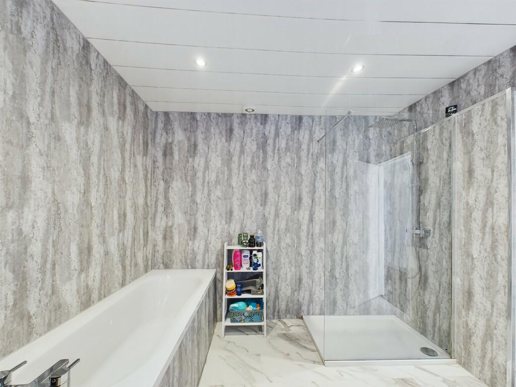 CAM01835G0-PR0089...