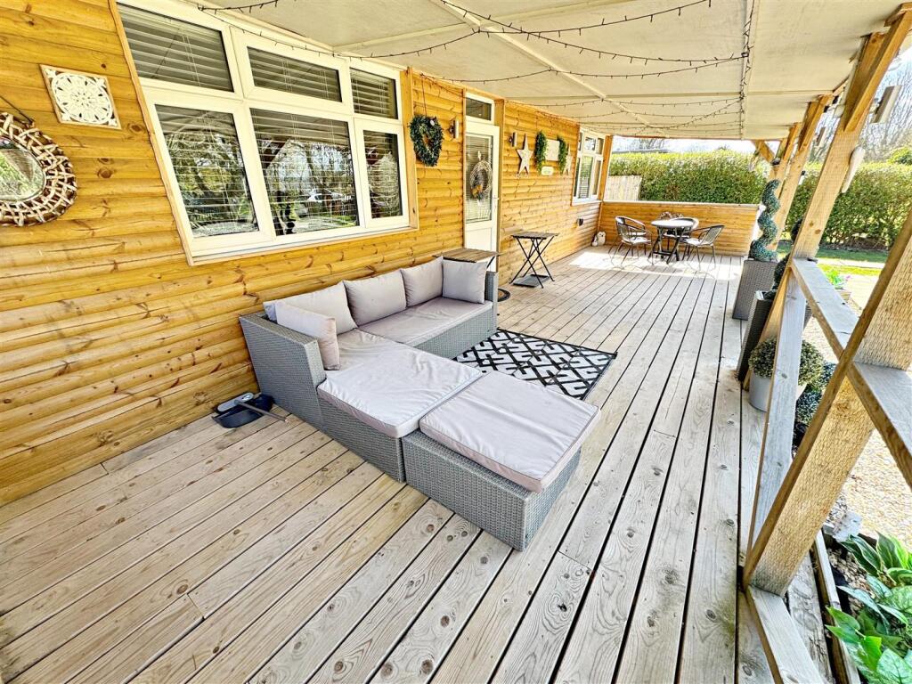 VERANDA