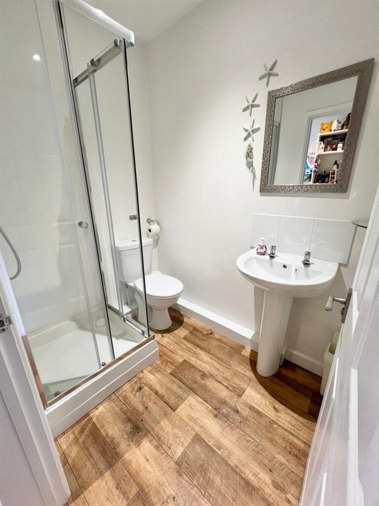 En-Suite Shower Room