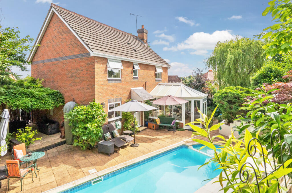 1309345-6-685524d...