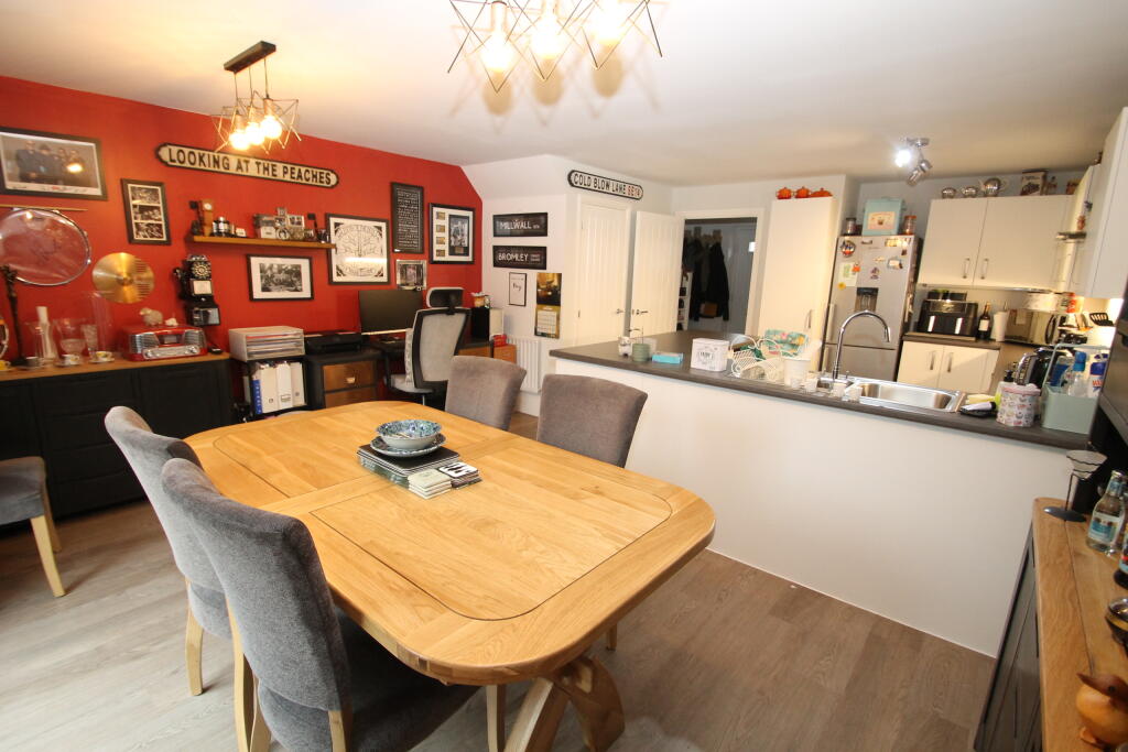 Kitchen / family room
