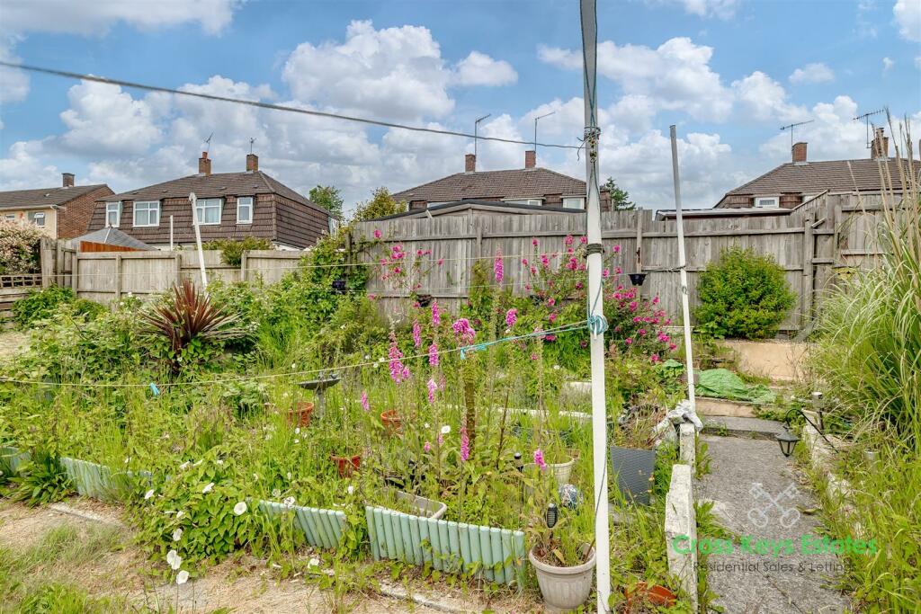 Front &amp; Rear Gardens