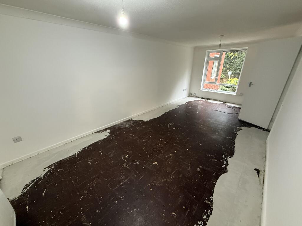 Photo 12-11-2025  14 01 19 T202511121539.jpg