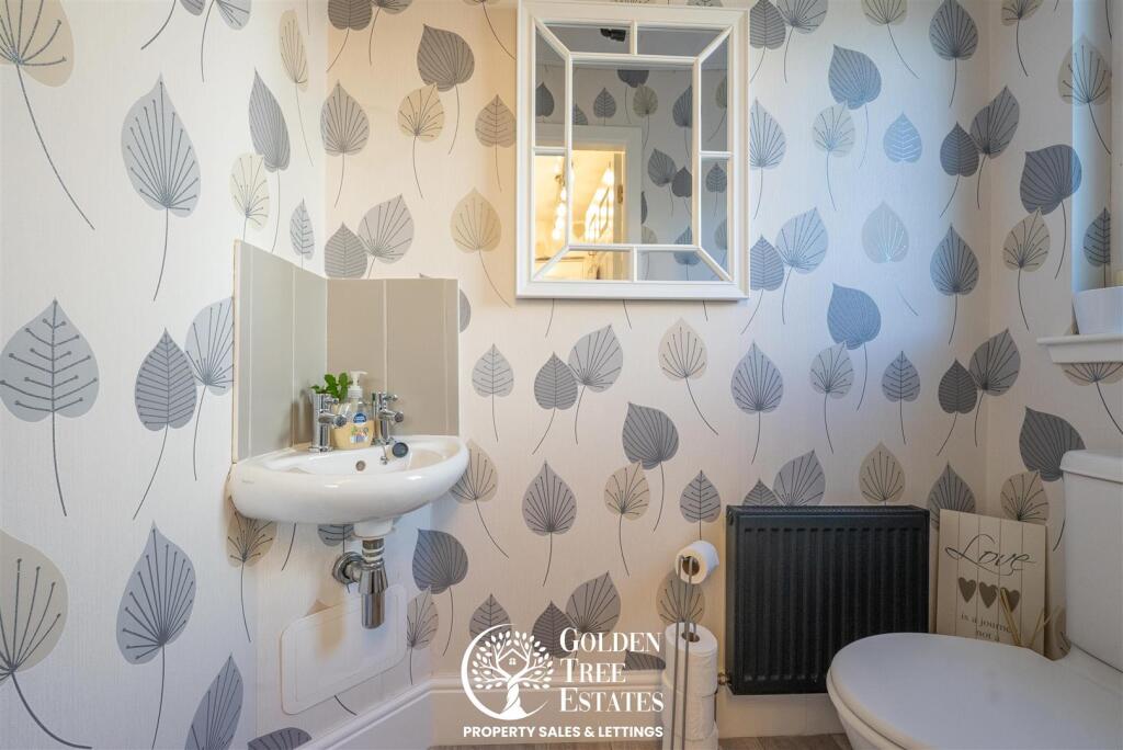 Images Above-09687.jpg