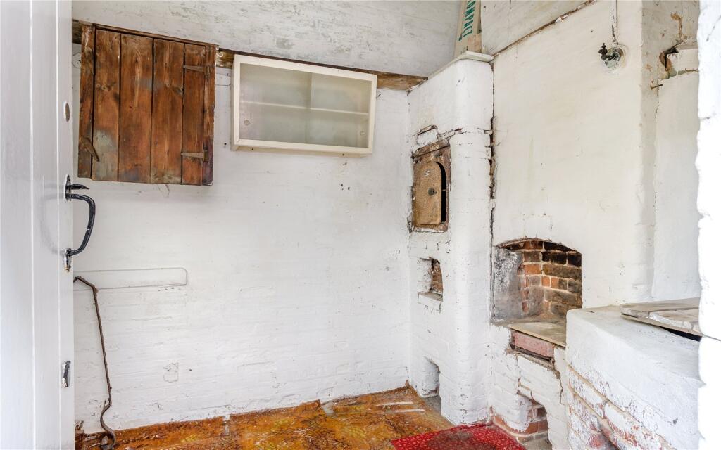 Outbuilding