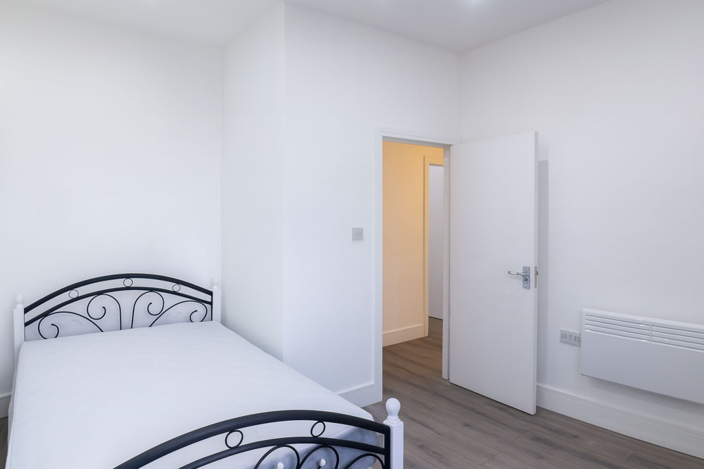 Bedroom2