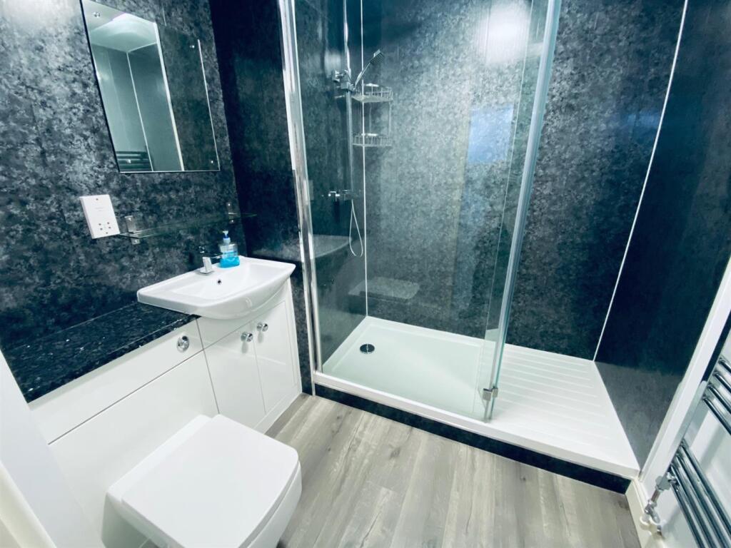 shower room.jpg