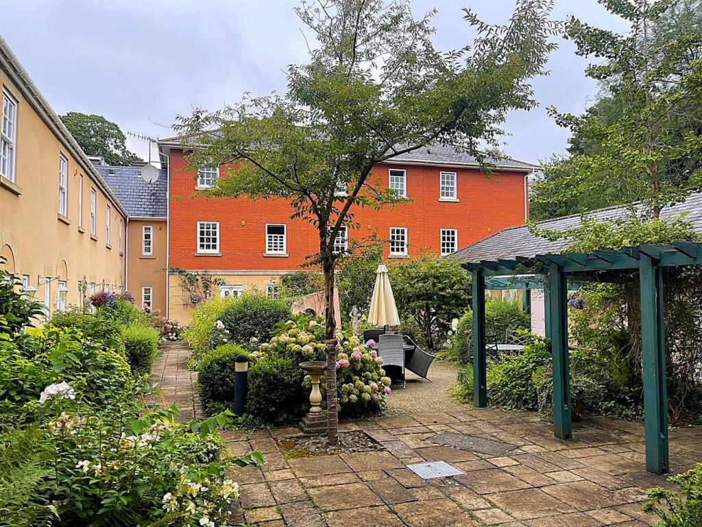 Communal Courtyard
