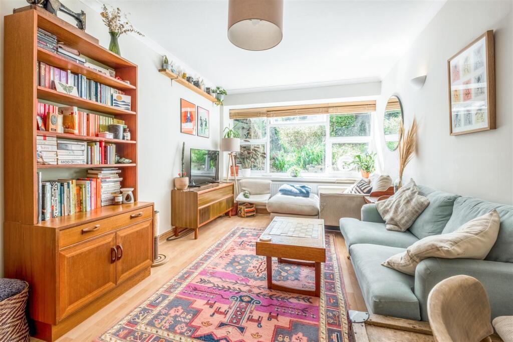 Flat 1, Palmeira House -5.jpg