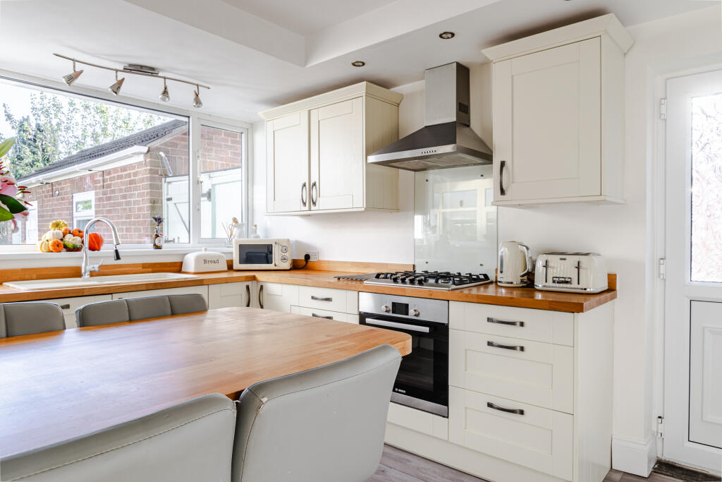 kitchen2