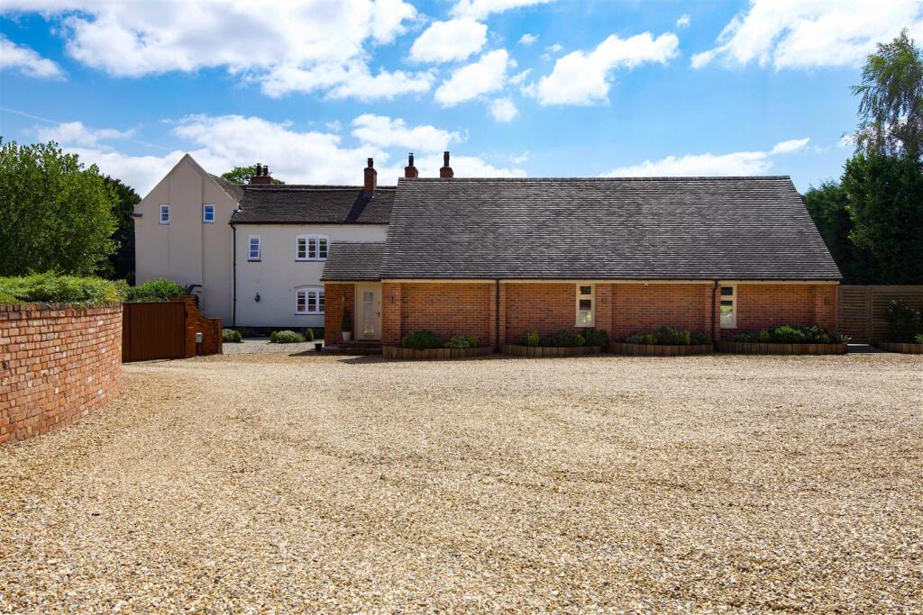 Hammerwhich Place Farm-15.jpg