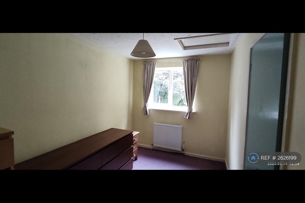 Single Bedroom