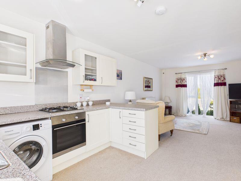 Living Room / Kitchen