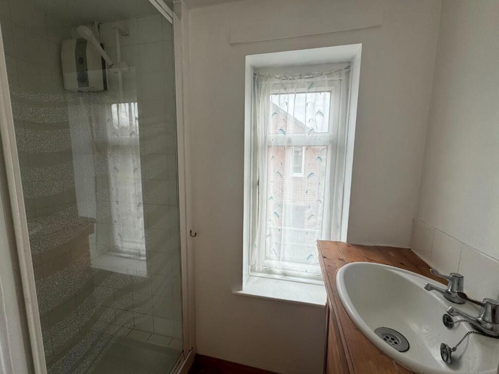 Ensuite.jpg