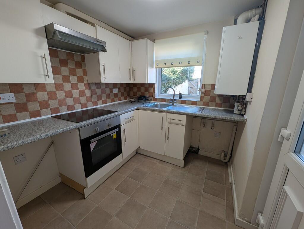 PXL_20251006_1050...