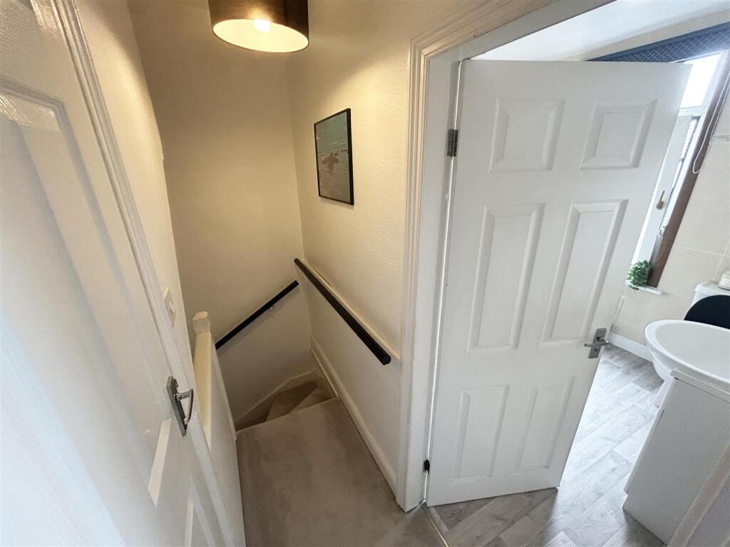 1st Floor Landing