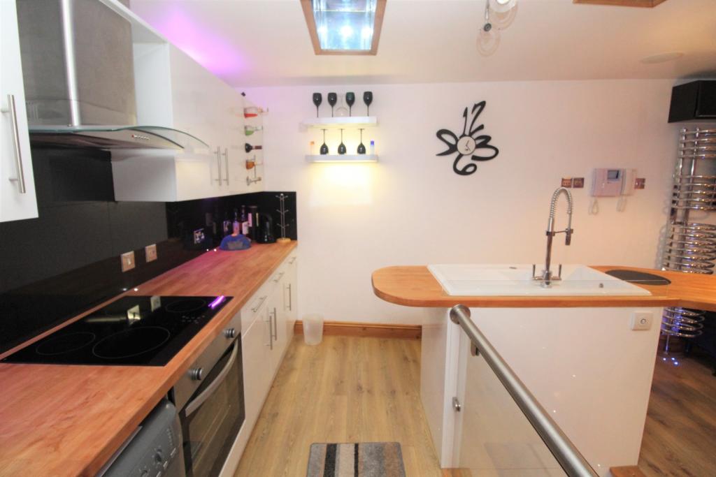 Annexe Kitchen